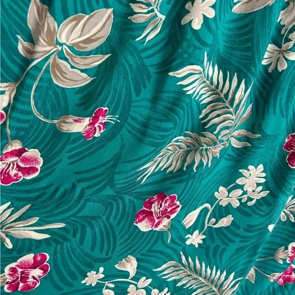 Sag Harbor Midi Skirt - Picture 3 of 6